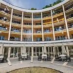 Tertianum Residenza Al Parco & Restaurant 3*